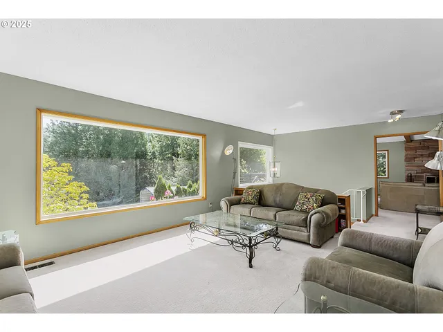 $750,000 | 94 Southeast 46th Drive, Gresham, OR 97080