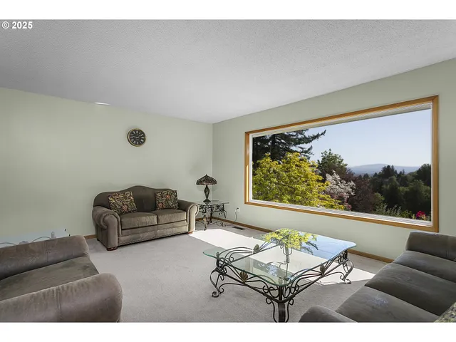 $750,000 | 94 Southeast 46th Drive, Gresham, OR 97080