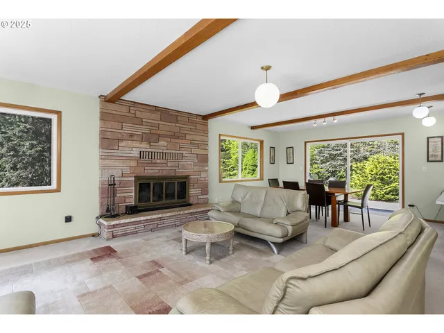 $750,000 | 94 Southeast 46th Drive, Gresham, OR 97080