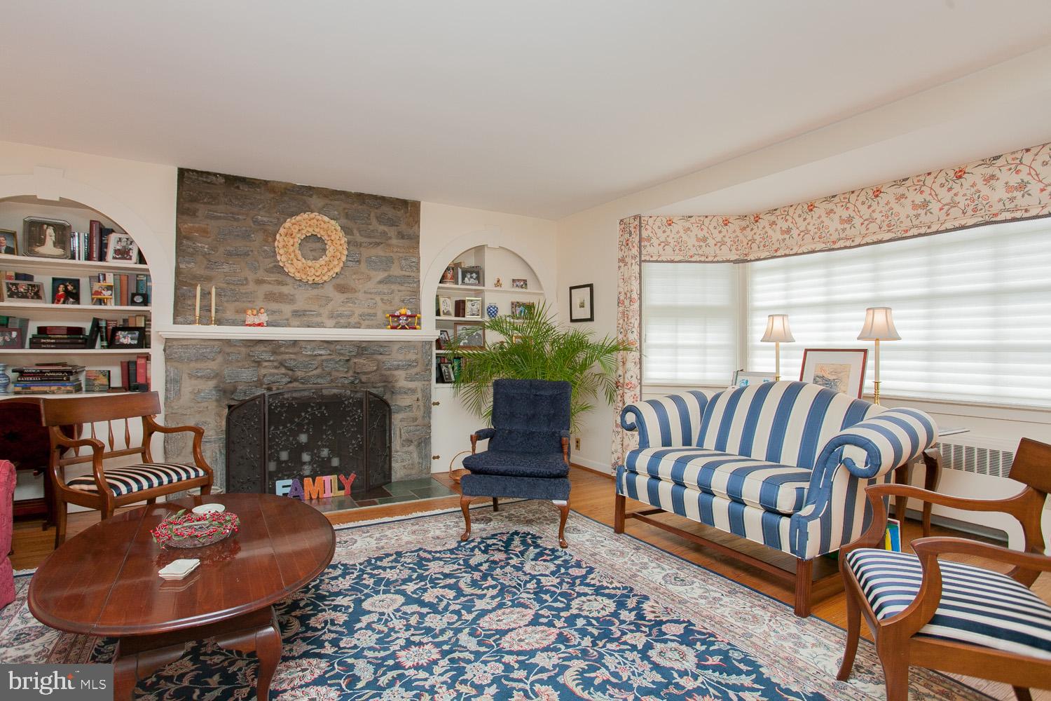 1436 Huntingdon Road Abington, PA 19001 - Photo 3 of 20