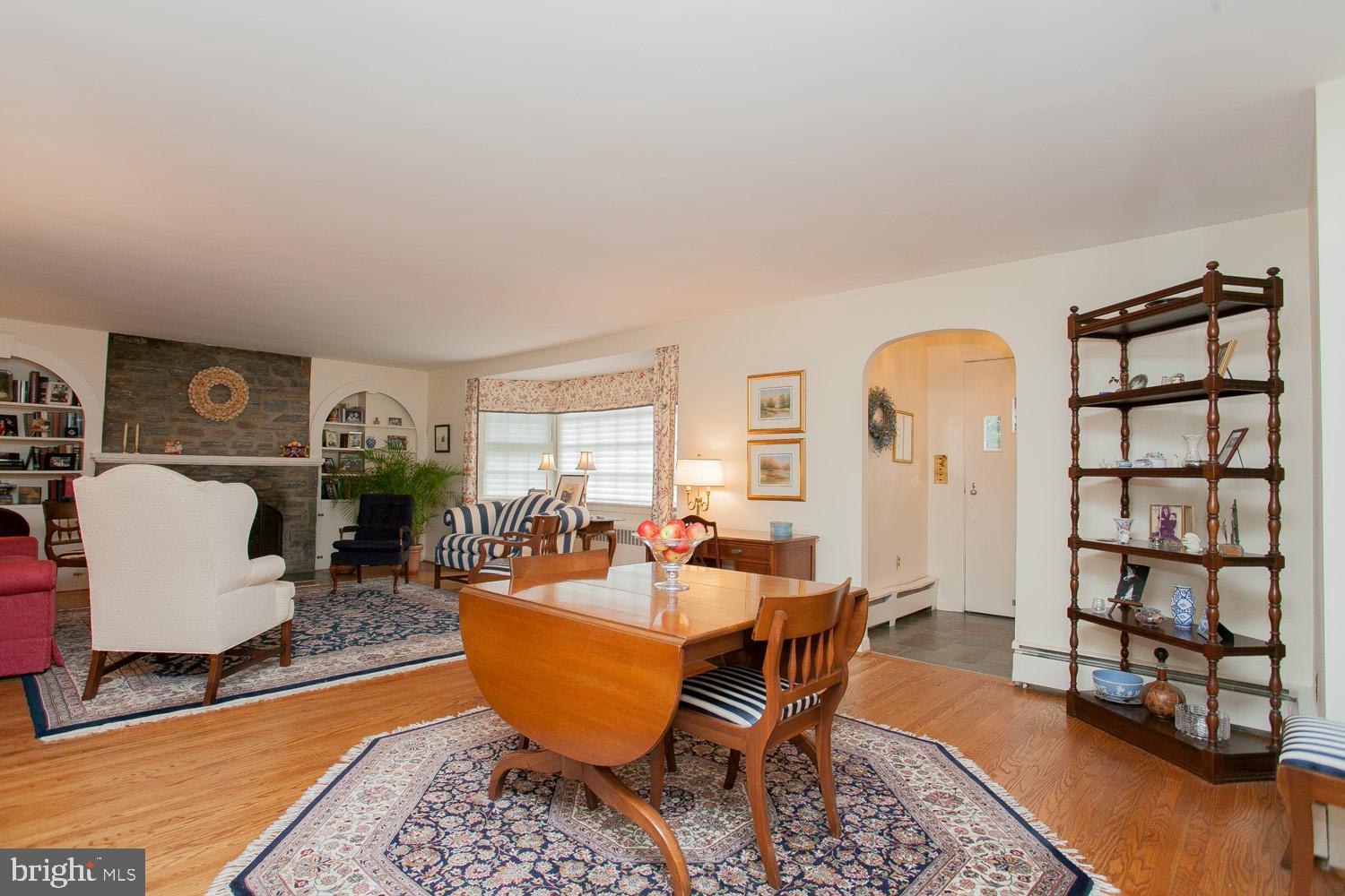 1436 Huntingdon Road Abington, PA 19001 - Photo 5 of 20
