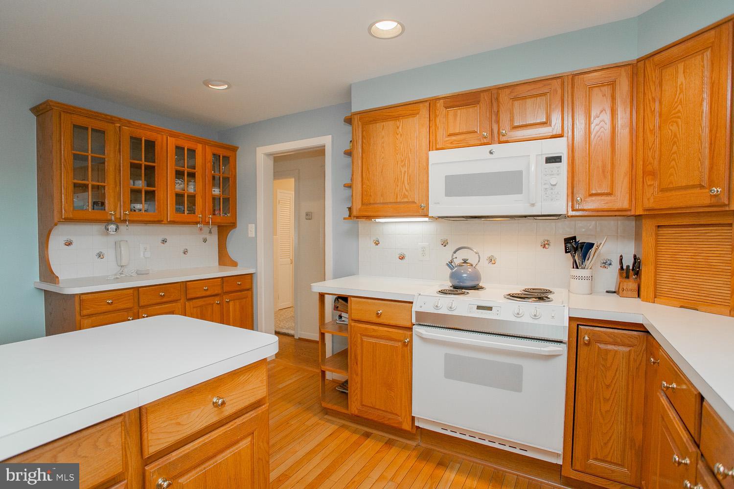 1436 Huntingdon Road Abington, PA 19001 - Photo 9 of 20