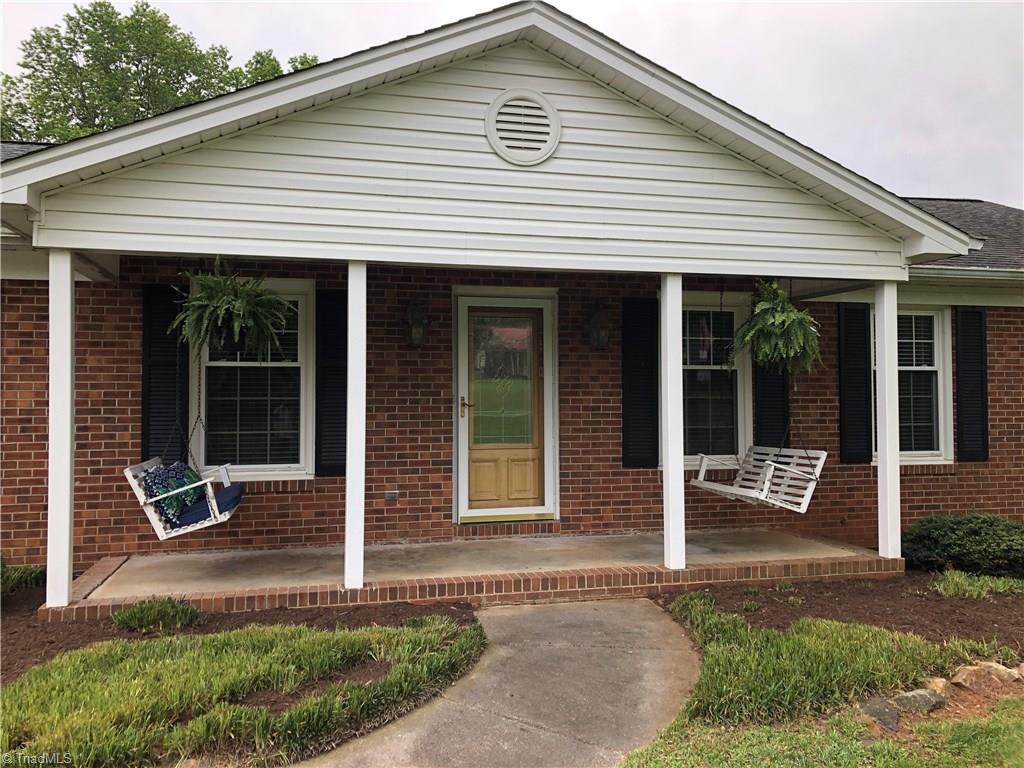 176 Hawthorne Road Mocksville, NC 27028 - Photo 2 of 30 Gallery Image 2
