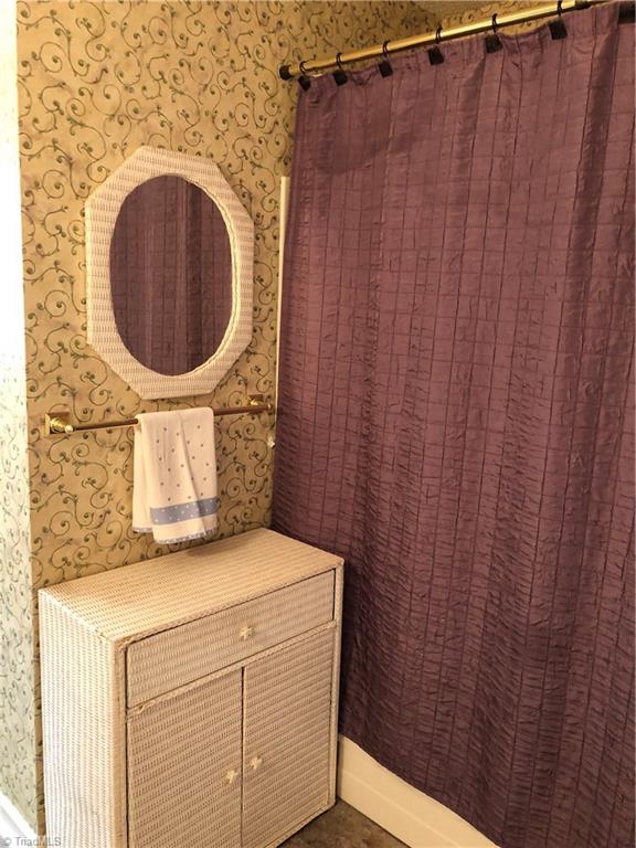 176 Hawthorne Road Mocksville, NC 27028 - Photo 22 of 30 Gallery Image 22