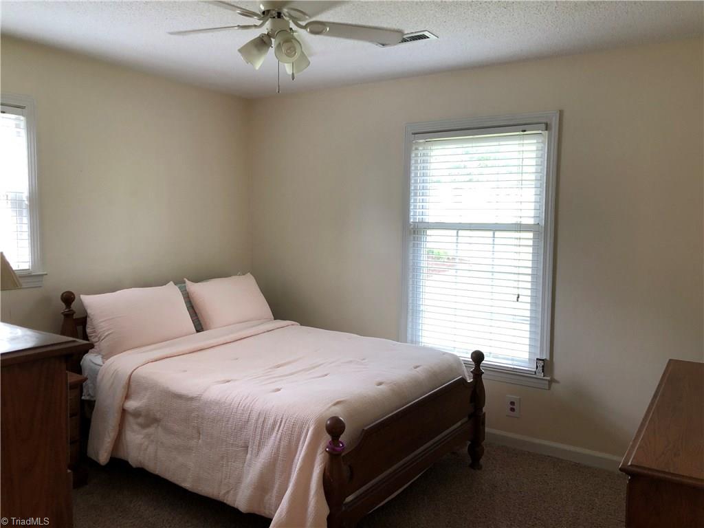 176 Hawthorne Road Mocksville, NC 27028 - Photo 27 of 30 Gallery Image 27