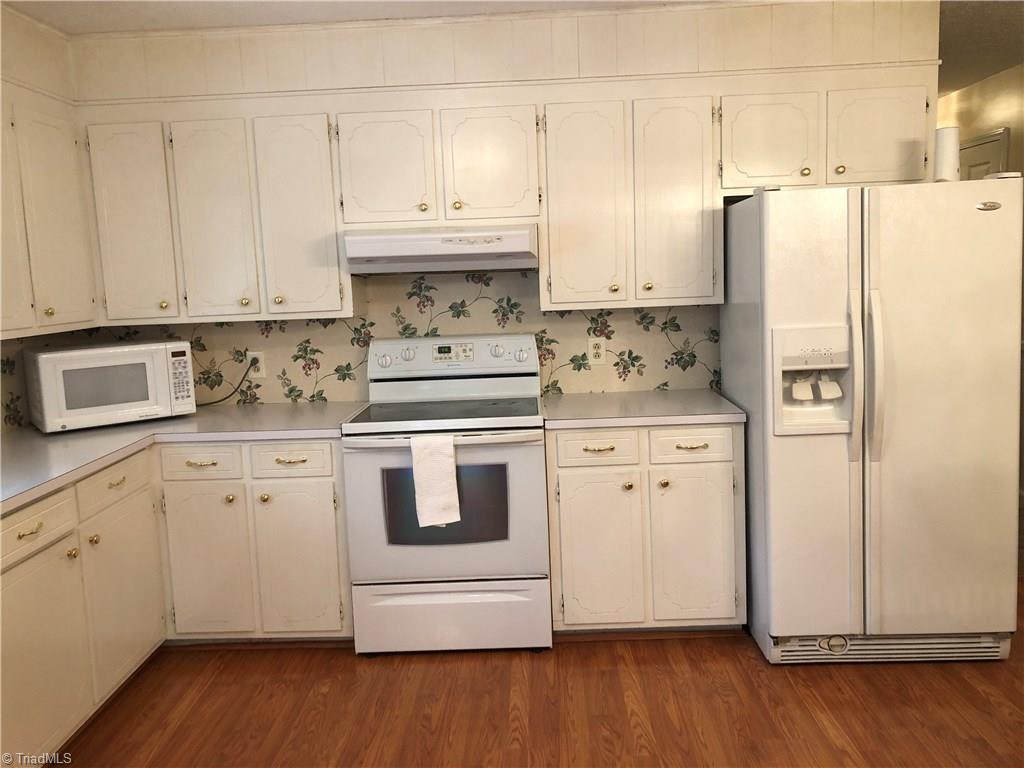 176 Hawthorne Road Mocksville, NC 27028 - Photo 9 of 30 Gallery Image 9