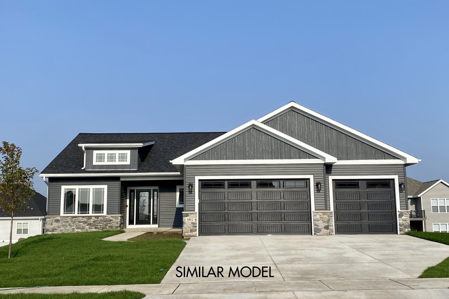 445 Foxfield Road Oregon, WI 53575 - Photo 2 of 28