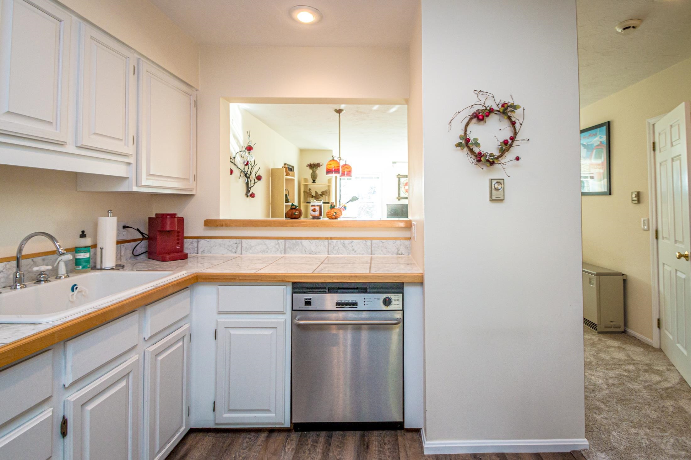 141 Whitaker Lane, Unit 55 Conway, NH 03860 - Photo 2 of 18