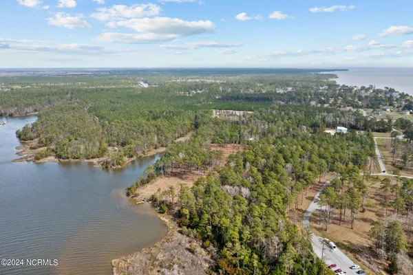 $595,000 | 604 Shorey Road, Oriental, NC 28571