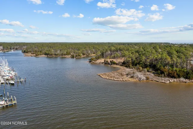 $595,000 | 604 Shorey Road, Oriental, NC 28571