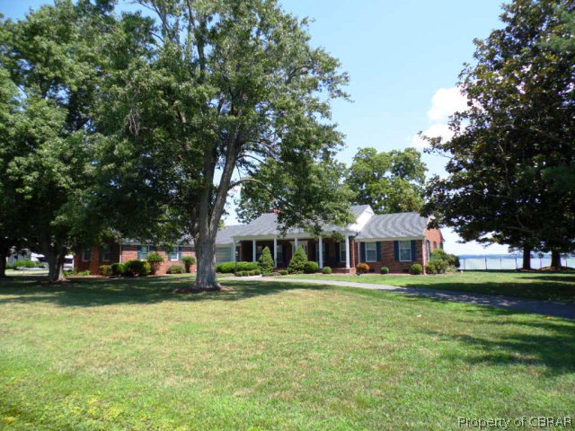 289 Dangerfield Road Tappahannock, VA 22560 - Photo 1 of 22 Gallery Image 1