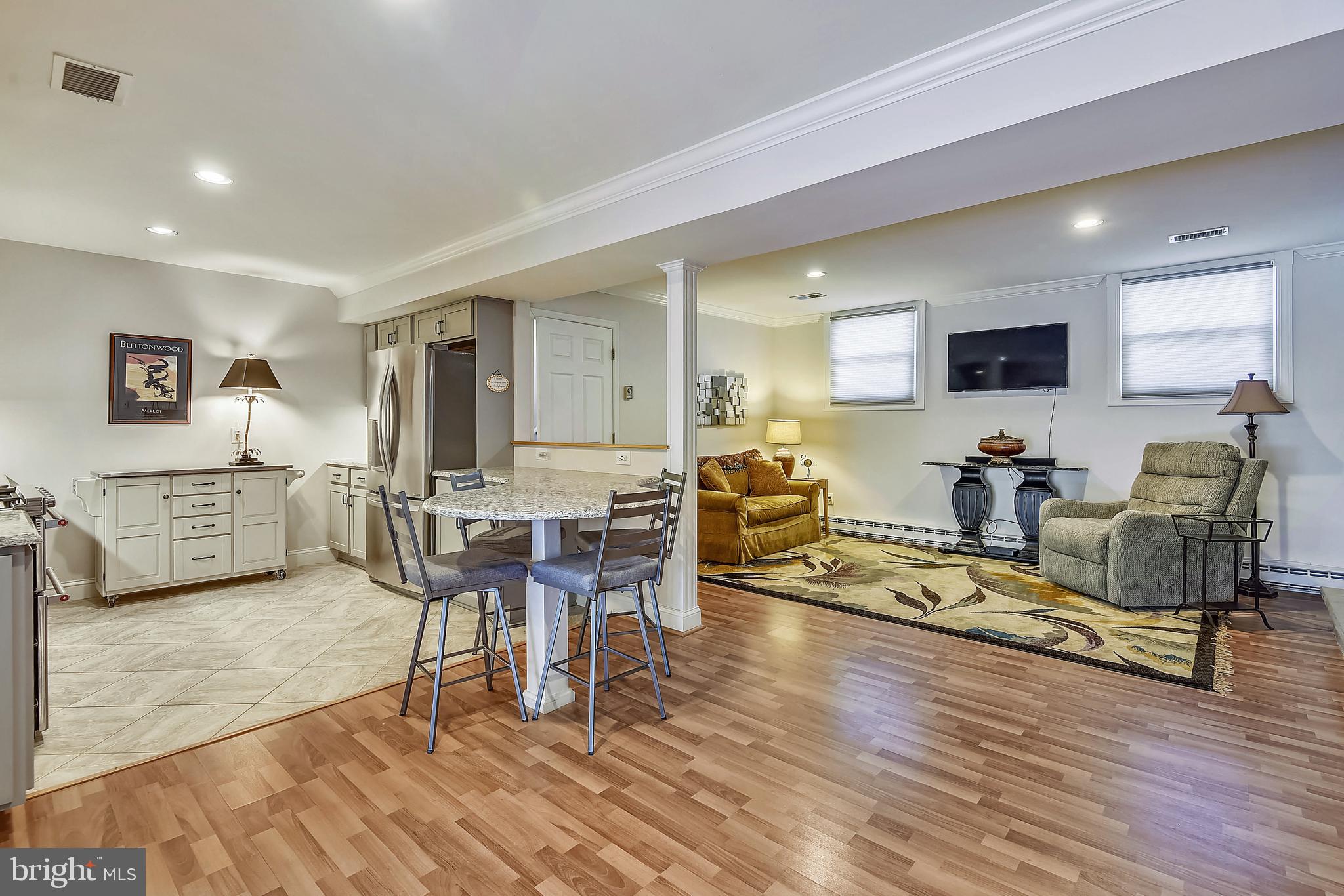 2871 Hideaway Road Fairfax, VA 22031 - Photo 45 of 75 Quartz counter with built-in seating