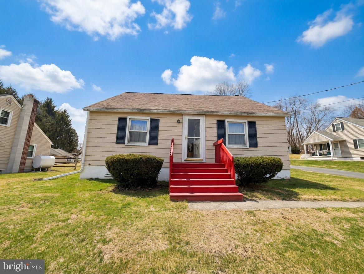 42 Groff Road Boyertown, PA 19512 - Photo 1 of 13 Gallery Image 1