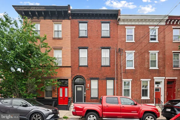 $350,000 | 741 North 17th Street, Unit 2, Philadelphia, PA 19130