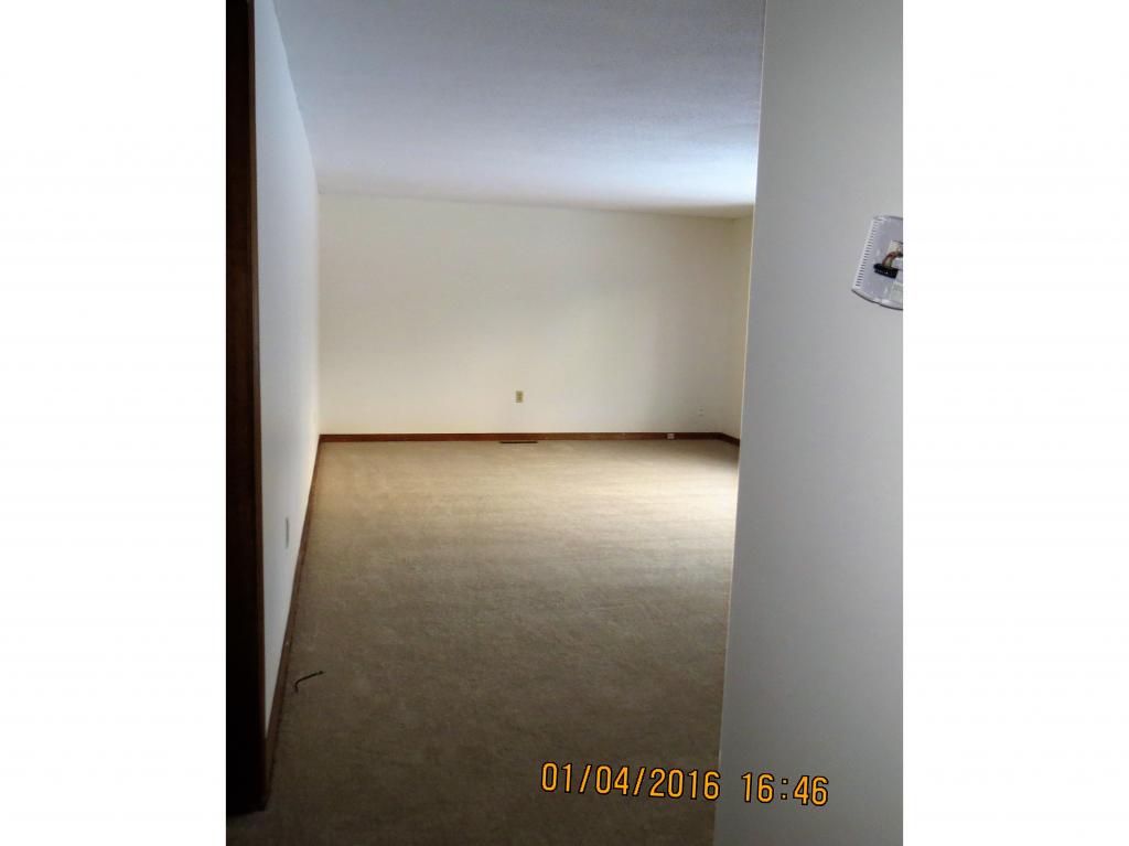 9 Winnicut Road North Hampton, NH 03862 - Photo 3 of 9