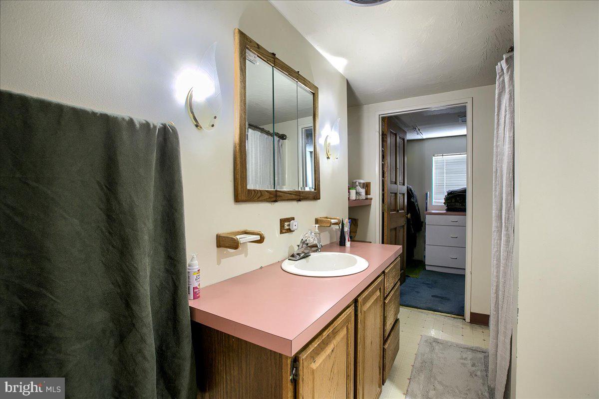 407 Valley Road Enola, PA 17025 - Photo 12 of 26 Gallery Image 12