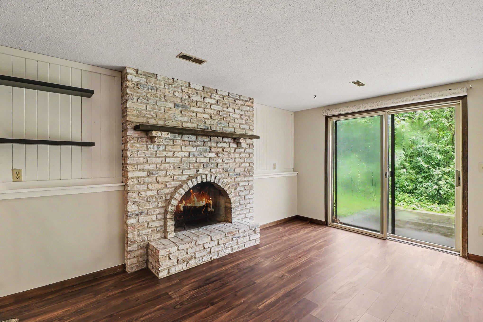 4490 Woodgate Point Eagan, MN 55122 - Photo 8 of 24