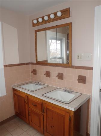 44 Scrimgeour Road Worcester, MA 01606 - Photo 14 of 15 Gallery Image 14
