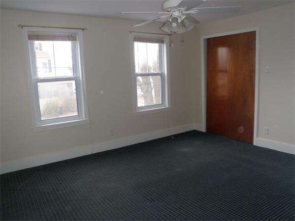44 Scrimgeour Road Worcester, MA 01606 - Photo 10 of 15 Gallery Image 10