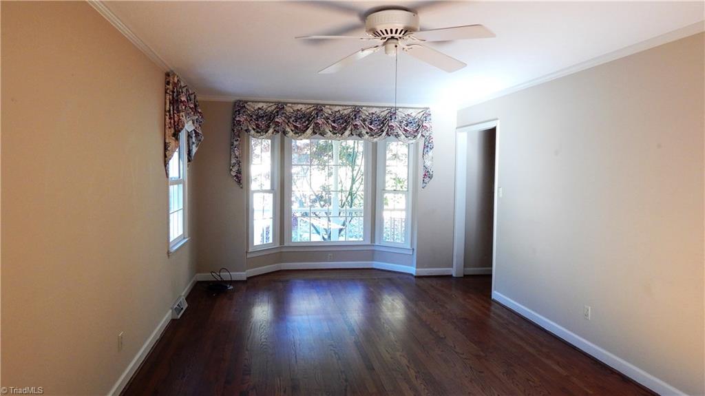 3102 Rolling Road High Point, NC 27265 - Photo 5 of 30