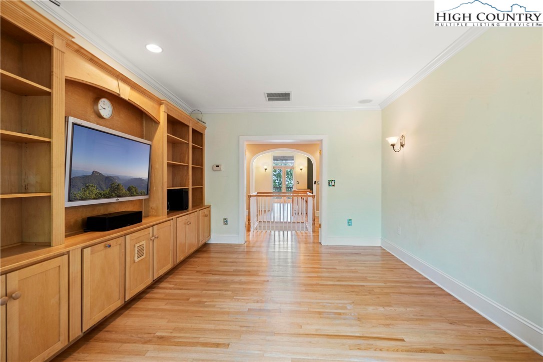 461 Summit Rise Drive Boone, NC 28607 - Photo 40 of 50 a view of a hallway with wooden floor