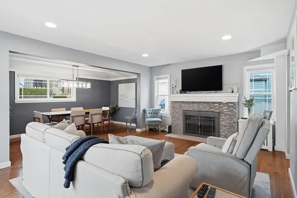 $749,900 | 92 Undine Avenue, Winthrop, MA 02152