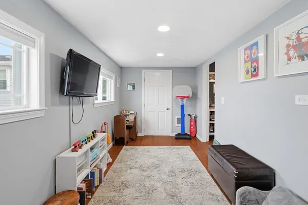 $749,900 | 92 Undine Avenue, Winthrop, MA 02152