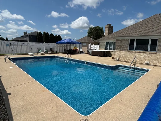 $799,000 | 11039 Royal Porthcawl Drive, Naperville, IL 60564