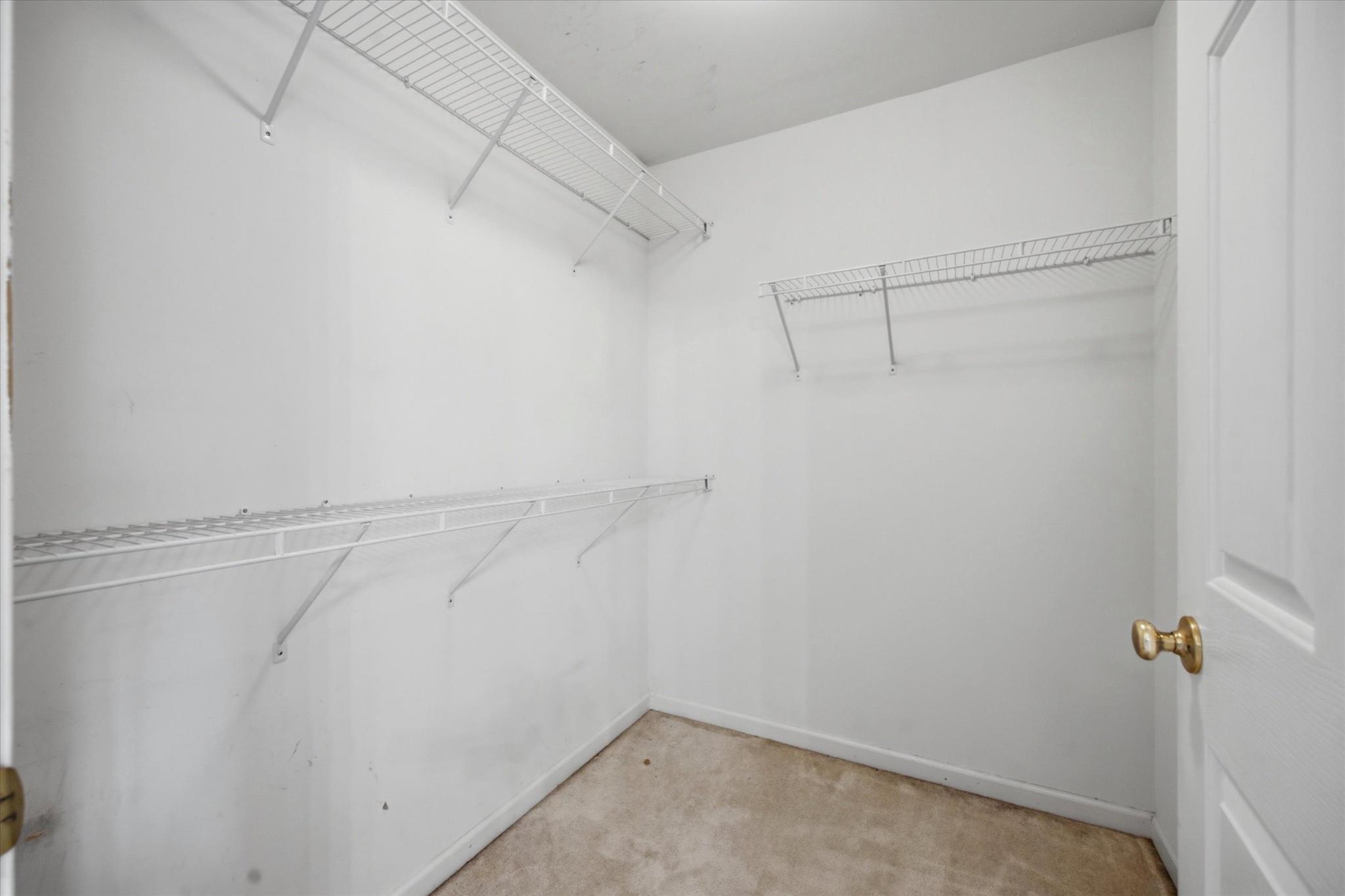 2012 Stony Creek Road Lansdale, PA 19446 - Photo 17 of 32 Walk-in closet (Owners Suite)