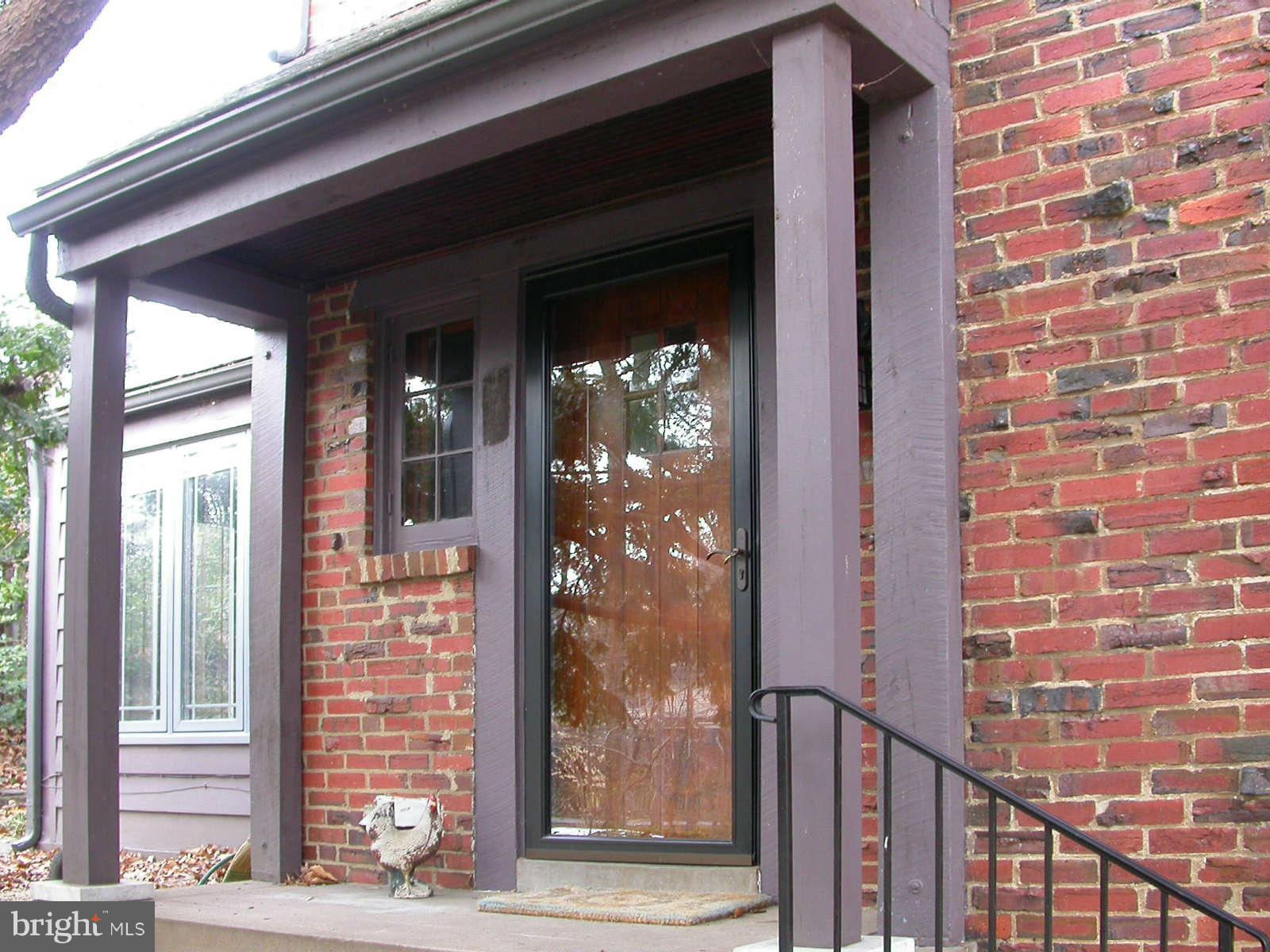 10 Parkside Road Silver Spring, MD 20910 - Photo 3 of 28 Front Door