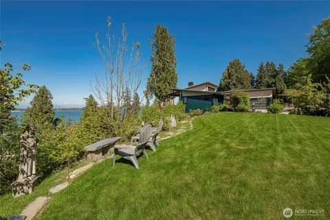 $1,899,000 | 5442 Goldfinch Way, Blaine, WA 98230