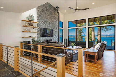 $1,899,000 | 5442 Goldfinch Way, Blaine, WA 98230