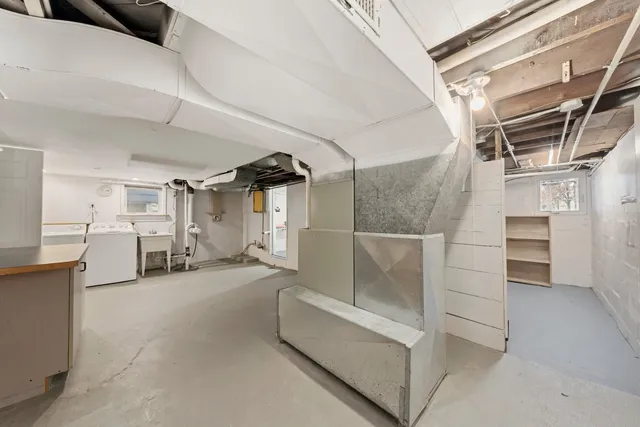 $299,000 | 1412 Colorado Avenue, Joliet, IL 60435