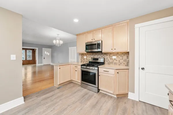 $273,000 | 1412 Colorado Avenue, Joliet, IL 60435