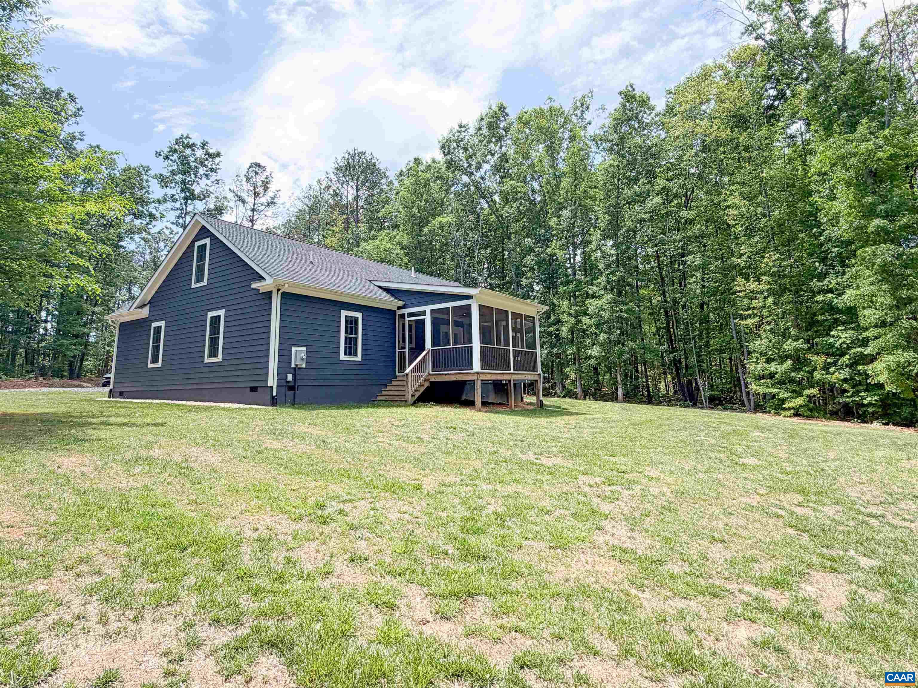 1387 Spreading Oak Road Arvonia, VA 23004 - Photo 38 of 43