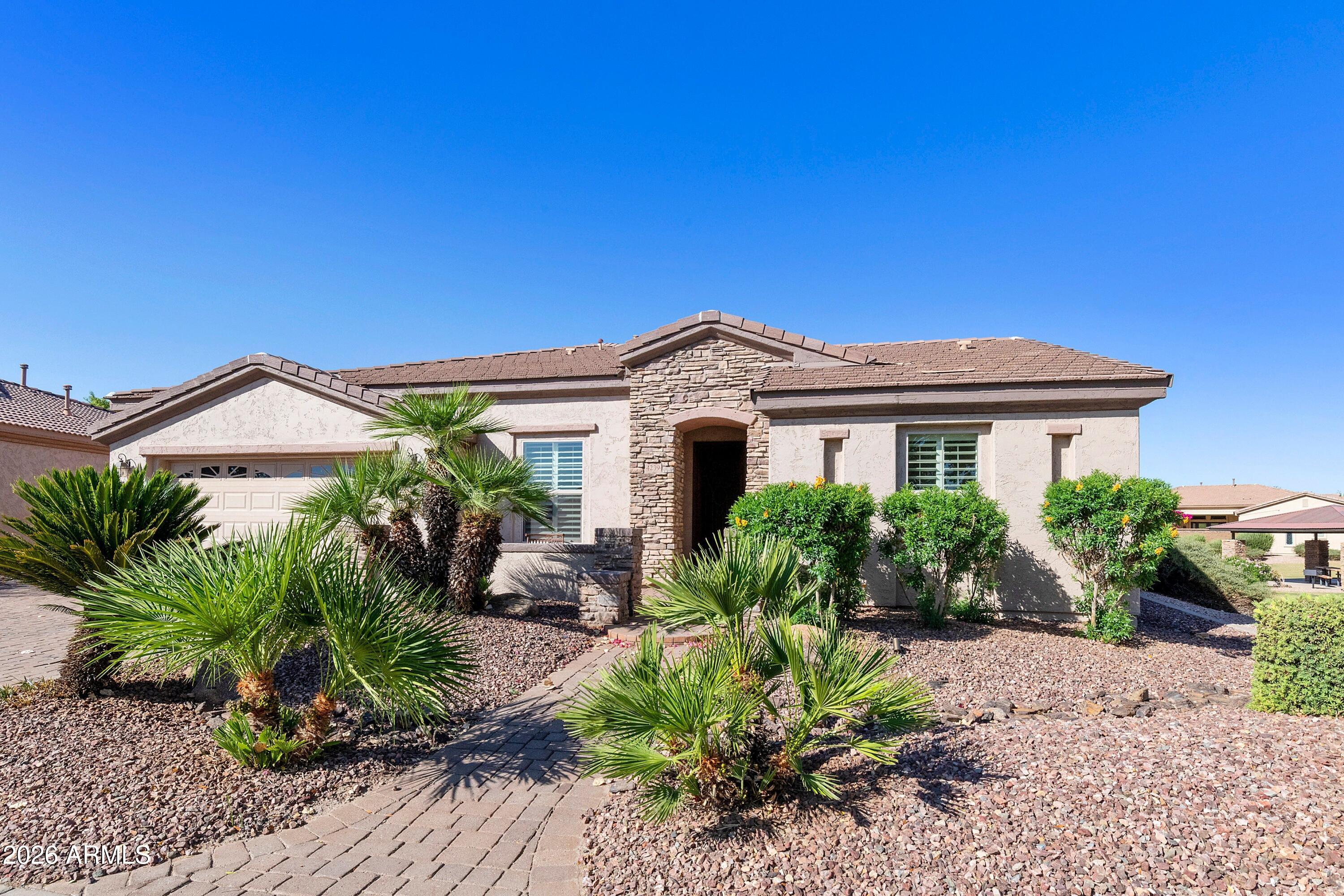 4239 East Ficus Way Gilbert, AZ 85298 - Photo 3 of 77