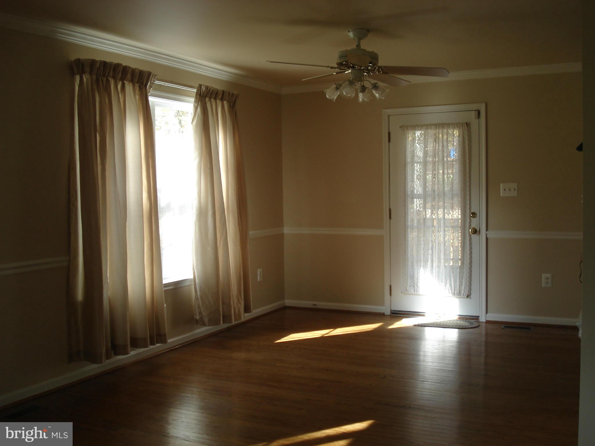 14199 Ridenour Road Smithsburg, MD 21783 - Photo 4 of 30 Dining Room