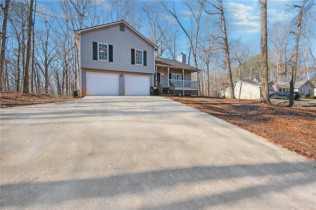 84 Hebron Church Road Dacula, GA 30019 - Photo 2 of 32