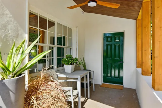 $8,000 | 1363 Biarritz Drive, Miami Beach, FL 33141