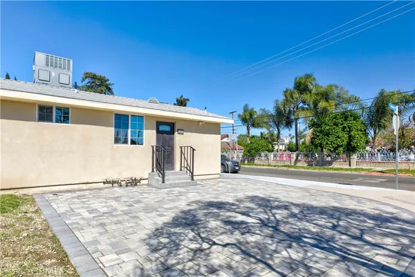 $1,300,000 | 8401 Kester Avenue, Panorama City, CA 91402