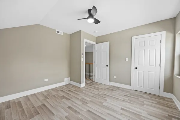 $249,899 | 209 North Hunter Street, Thornton, IL 60476