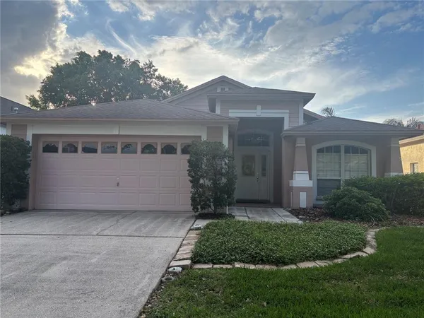 $2,700 | 10132 Heather Sound Drive, Tampa, FL 33647