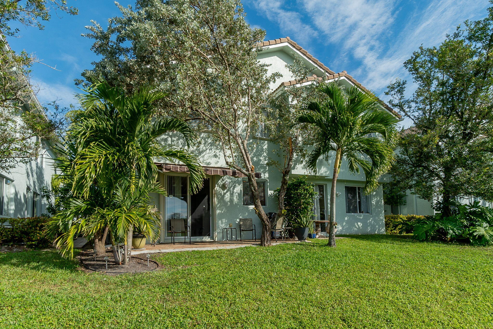 3165 Laurel Ridge Circle Riviera Beach, FL 33404 - Photo 29 of 32 Backyard