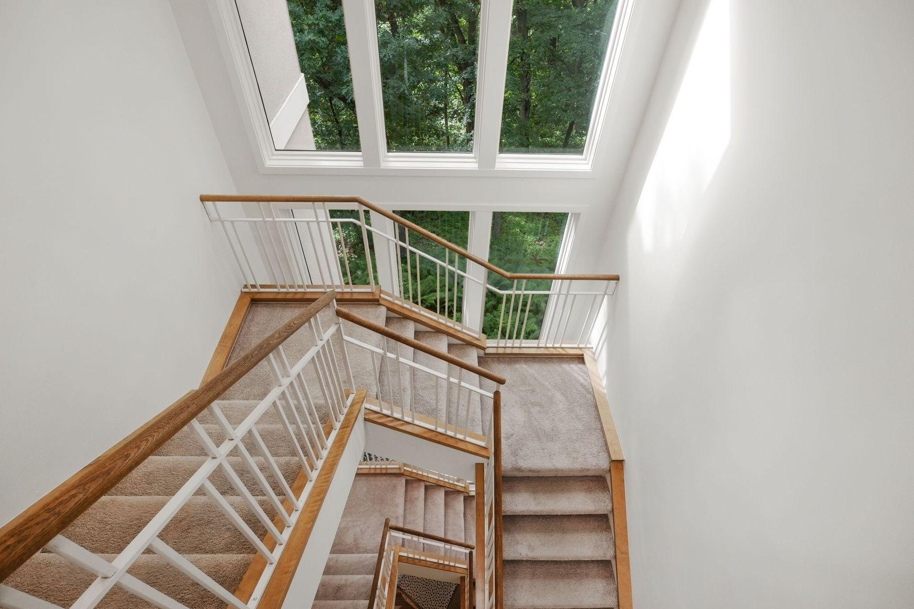 5429 Vining Point Road Minnetonka, MN 55345 - Photo 27 of 77