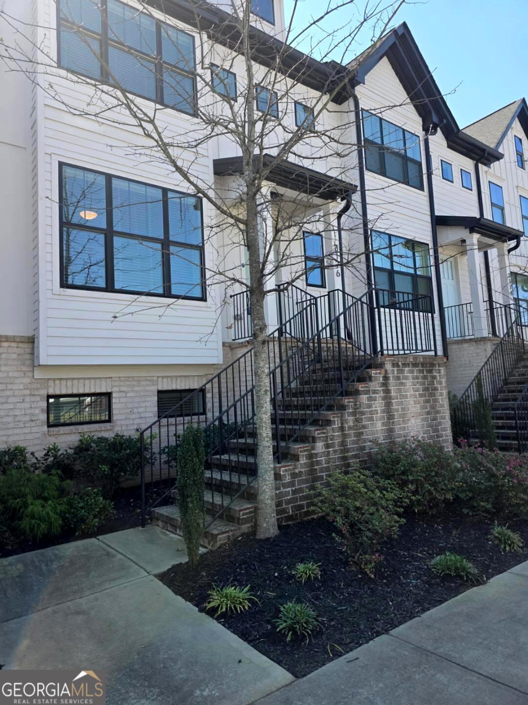 3176 Kincaid Drive Decatur, GA 30033 - Photo 2 of 89