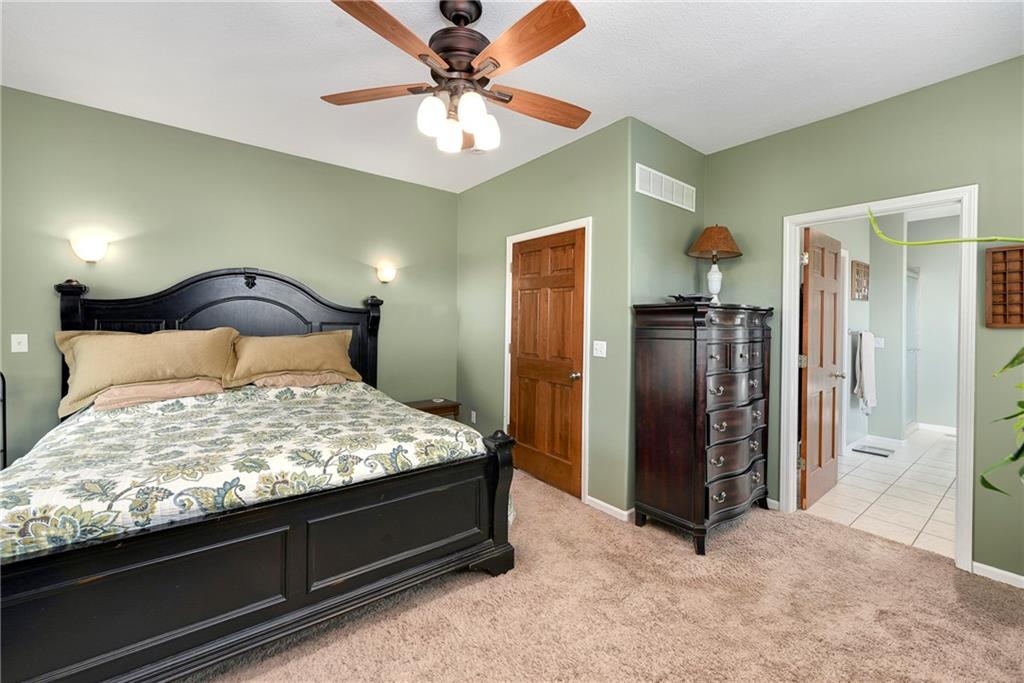 23338 Kissinger Road Leavenworth, KS 66048 - Photo 17 of 89