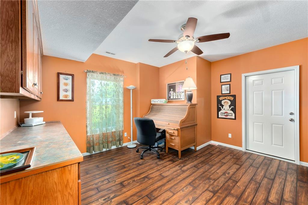 23338 Kissinger Road Leavenworth, KS 66048 - Photo 47 of 89