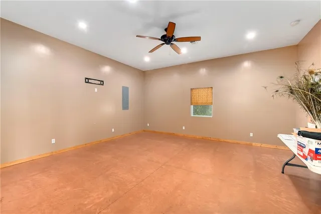 $895,000 | 23338 Kissinger Road, Leavenworth, KS 66048