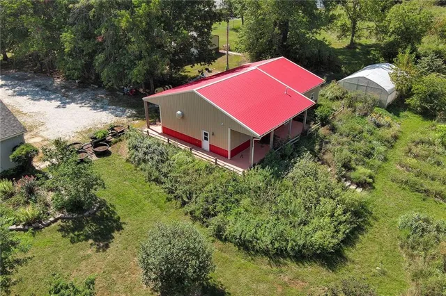 $895,000 | 23338 Kissinger Road, Leavenworth, KS 66048