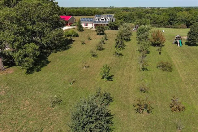 $895,000 | 23338 Kissinger Road, Leavenworth, KS 66048